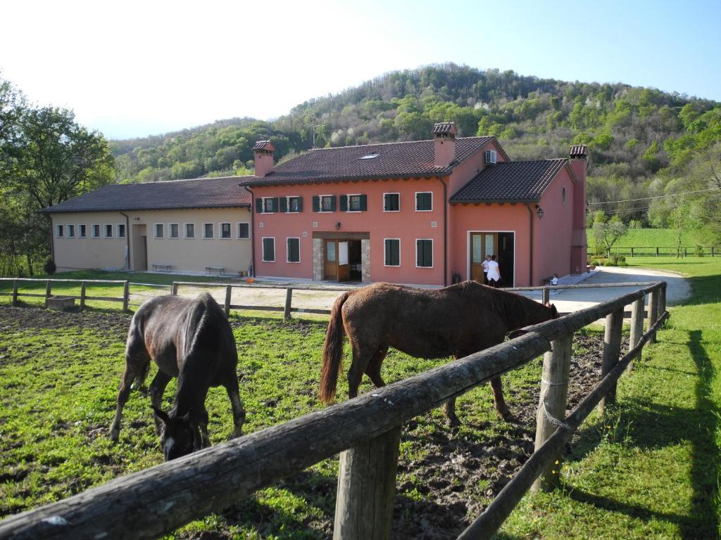 Agriturismo Cornolere Villa Castelcucco Kültér fotó