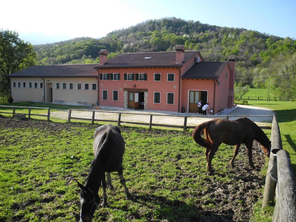 Agriturismo Cornolere Villa Castelcucco Kültér fotó